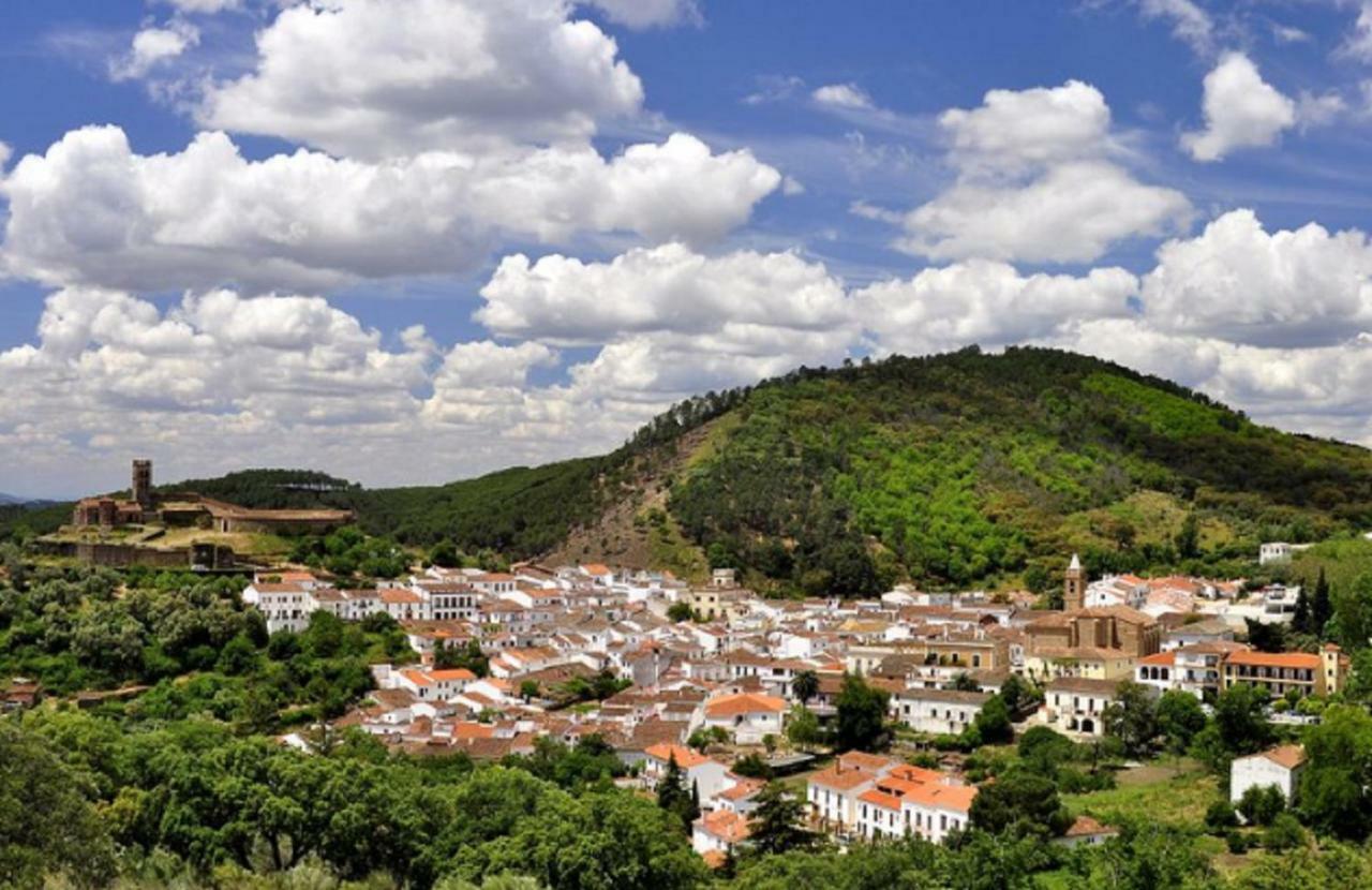 Casa Rural La Torre 알모나스테르 라 레알 외부 사진