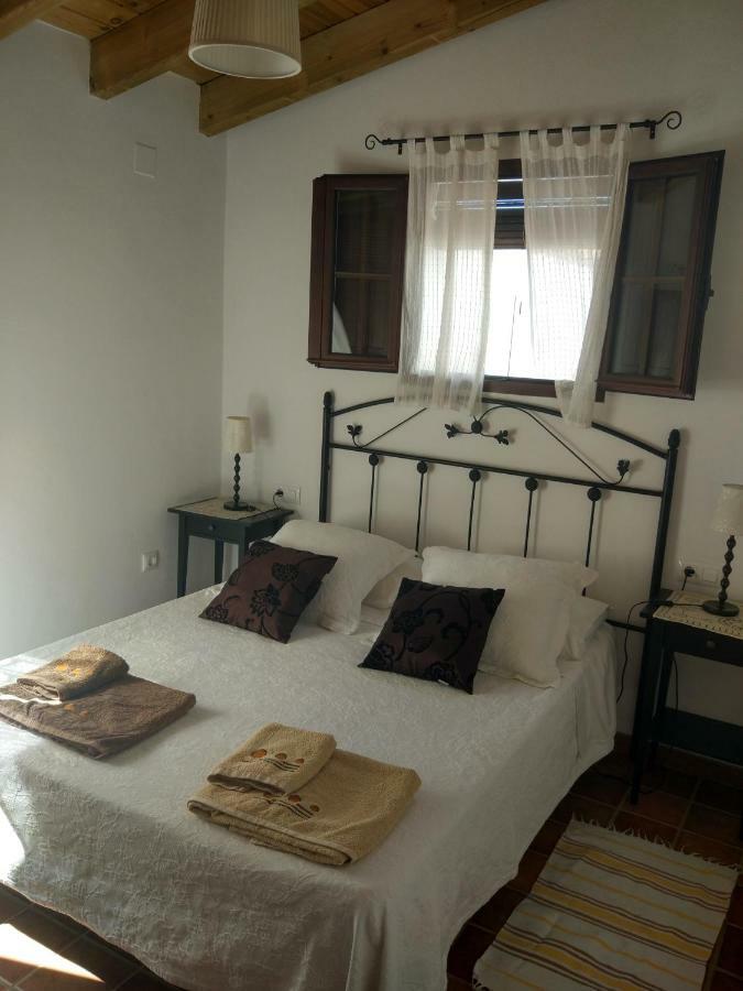 Casa Rural La Torre 알모나스테르 라 레알 외부 사진