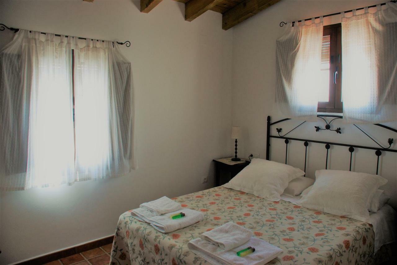 Casa Rural La Torre 알모나스테르 라 레알 외부 사진